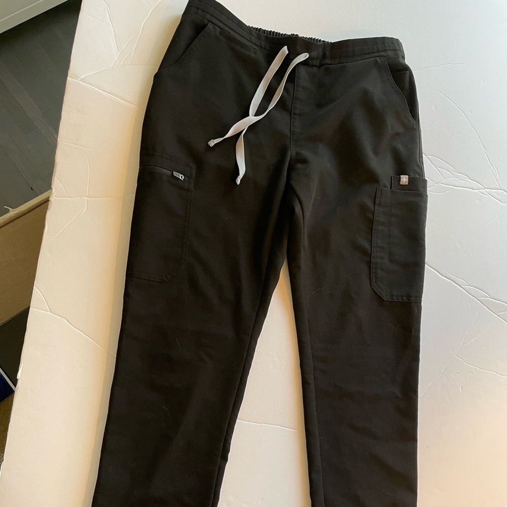 Figs Yola skinny scrub pants - S